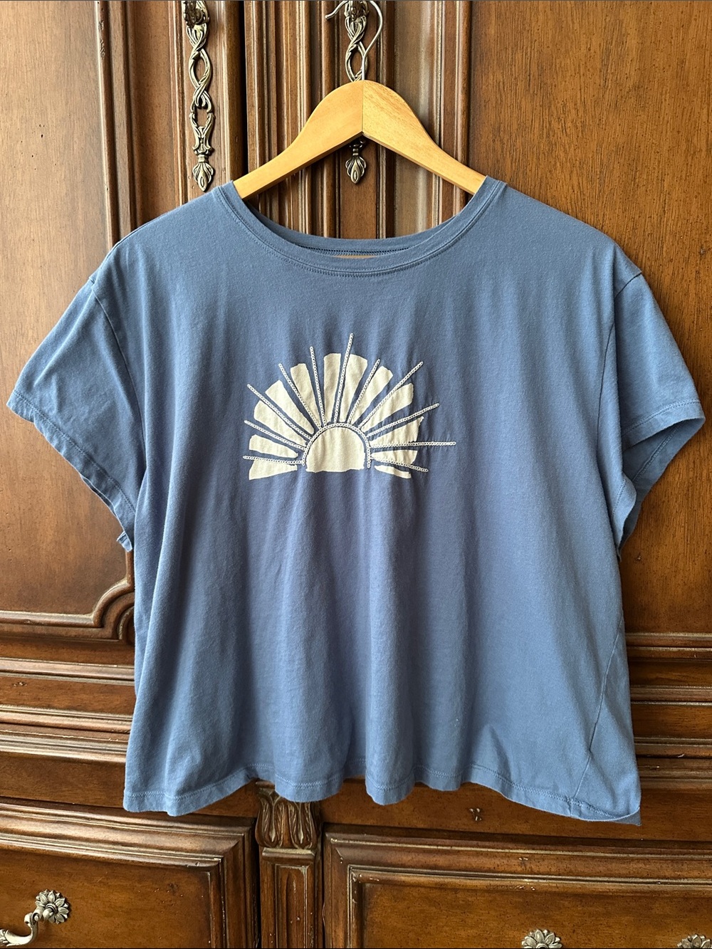 torrid Blue Tee with Cream Sun Graphic
